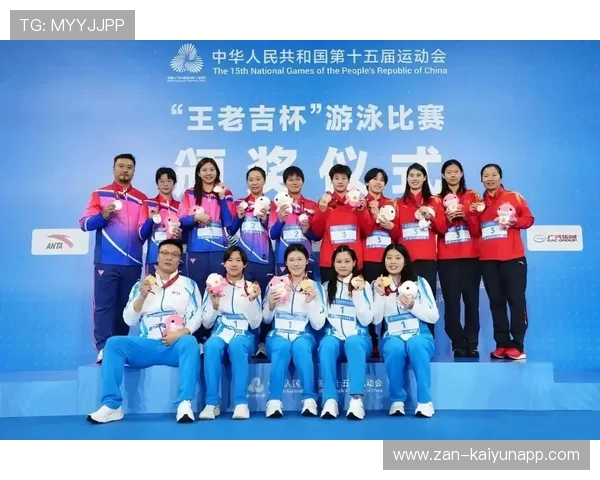 国际游泳队在青训中重视技术细节与心理培养并重,国际游泳联合会总部